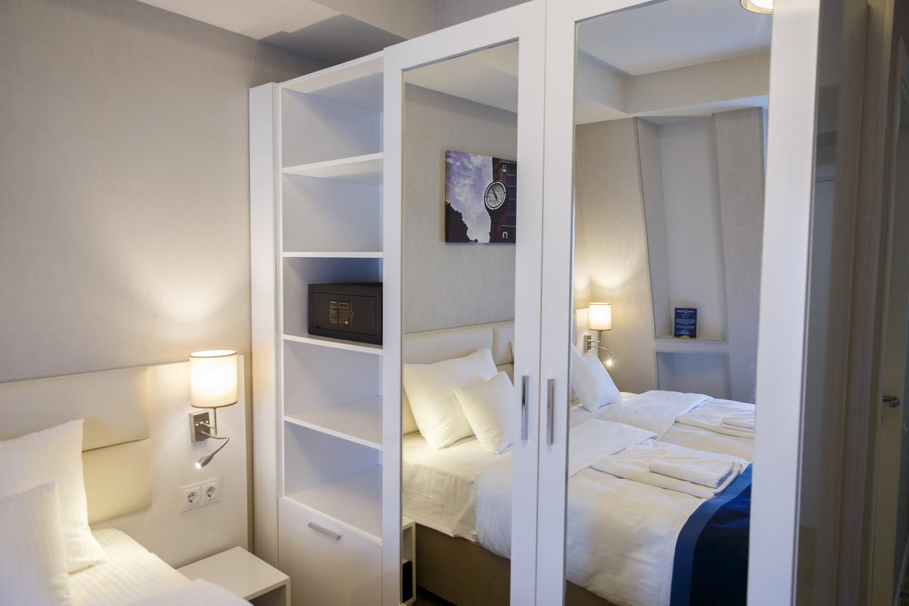 Tribeca Hotel Tbiliszi Kültér fotó
